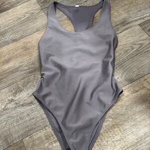 ALO Yoga Bodysuit Lilac Airlift Barre Sleeveless Women's Athletic S